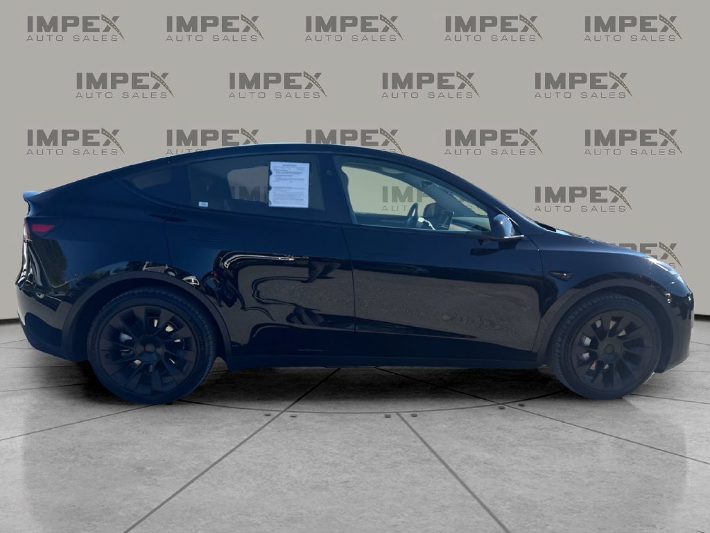 Used 2023 Tesla Model Y Long Range AWD/4WD image 6