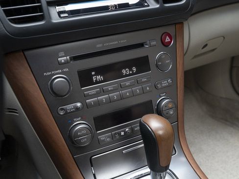 Used 2005 Subaru Legacy GT image 26