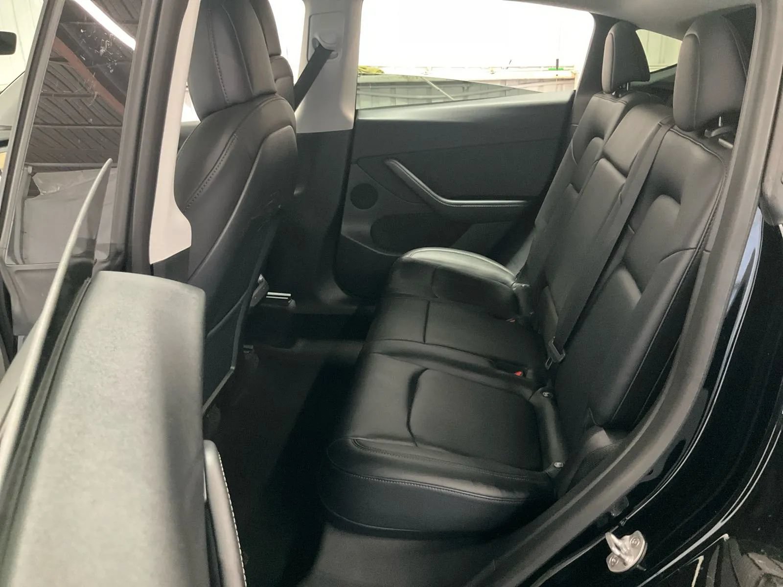Used 2022 Tesla Model Y Performance AWD/4WD image 5