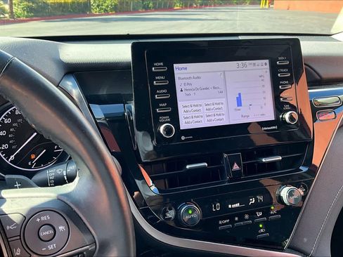 Used 2023 Toyota Camry SE w/ Convenience Package image 6