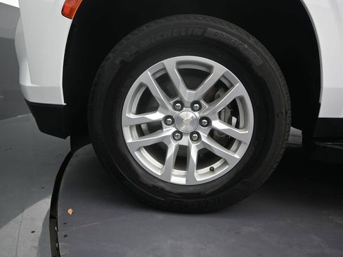 Used 2023 Chevrolet Tahoe LS RWD image 11
