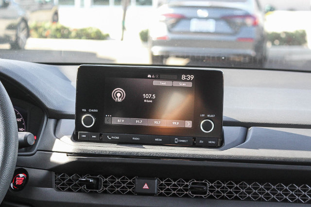 Used 2023 Honda Accord LX image 18