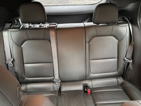 Used 2025 Buick Envista Sport Touring image 32