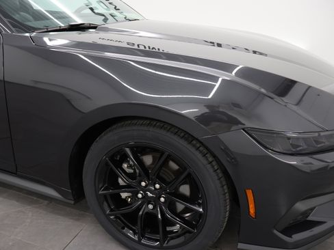 Used 2024 Ford Mustang Premium RWD image 23