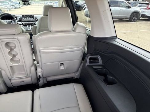 New 2026 Honda Odyssey EX-L image 16