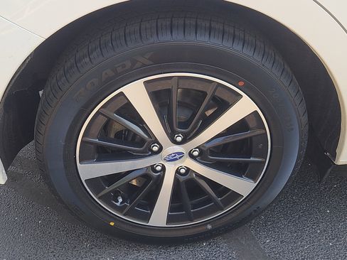 Used 2019 Subaru Impreza 2.0i Premium AWD/4WD image 10