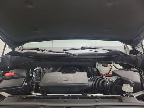 Used 2025 Chevrolet Silverado 1500 LT Trail Boss w/ Convenience Package II image 32