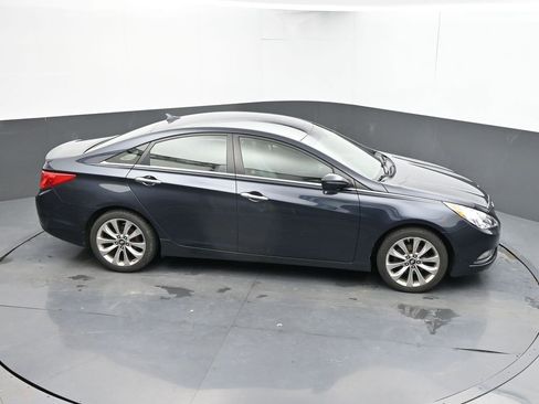 Used 2011 Hyundai Sonata SE FWD image 25