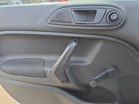 Used 2015 Ford Fiesta S image 12