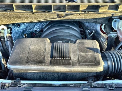 Used 2021 Chevrolet Suburban High Country image 29