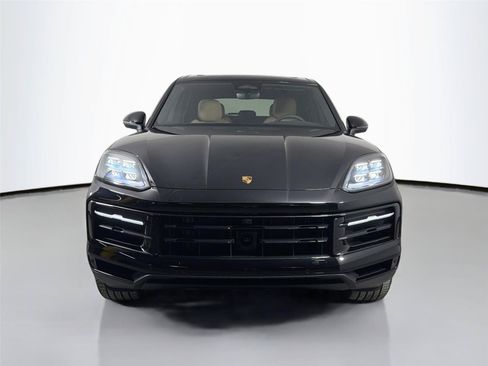 Used 2026 Porsche Cayenne AWD/4WD image 1