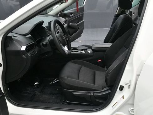 Used 2021 Nissan Altima 2.5 S image 18