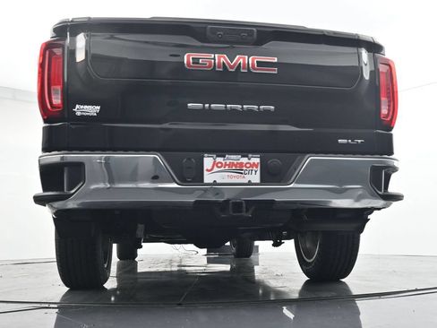 Used 2023 GMC Sierra 1500 SLT w/ SLT Premium Package AWD/4WD image 35