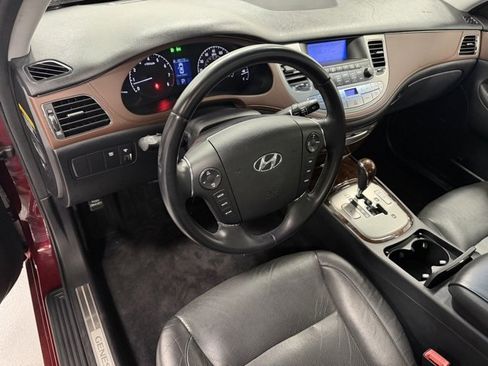 Used 2009 Hyundai Genesis 3.8 w/ Premium Pkg 2 image 10