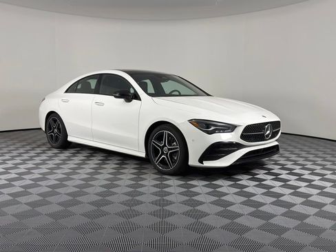 Certified 2025 Mercedes-Benz CLA 250 4MATIC image 2