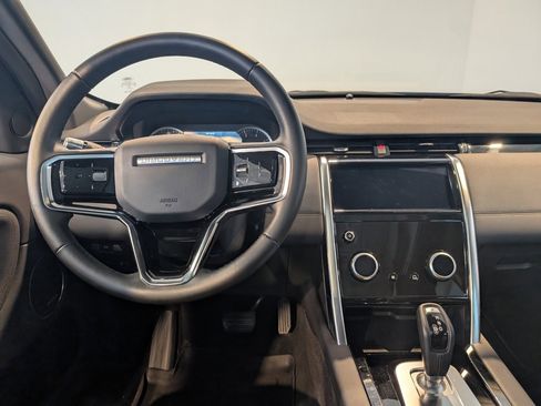 Used 2021 Land Rover Discovery Sport S image 16