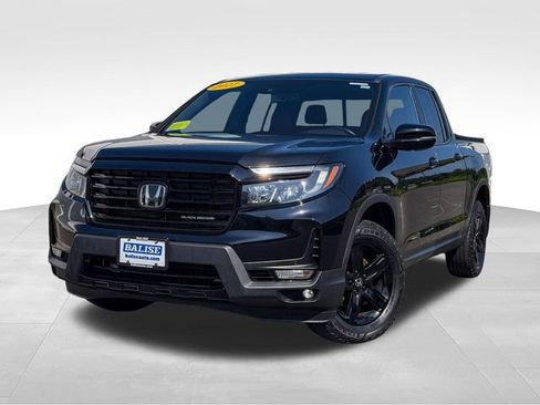 Used 2022 Honda Ridgeline Black Edition image 2