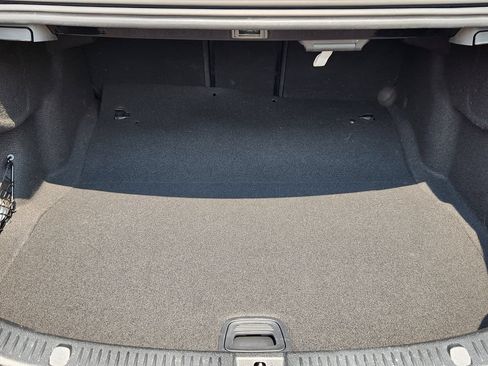 Used 2023 Mercedes-Benz E 350 4MATIC Sedan image 31