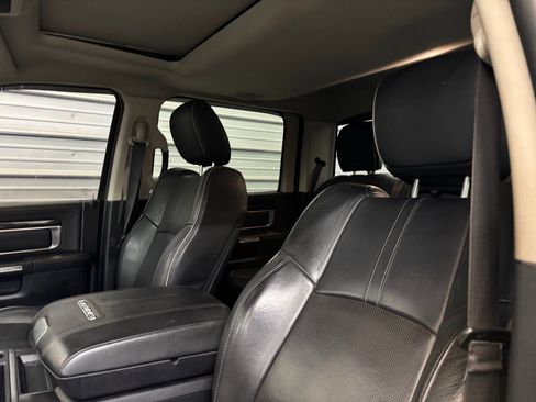 Used 2015 RAM 3500 Laramie Longhorn image 9