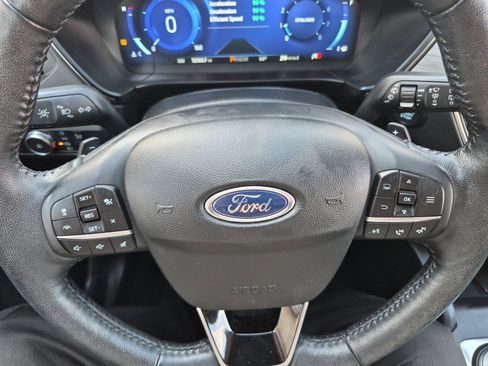 Used 2020 Ford Escape Titanium w/ Titanium Premium Package 2.0 image 28