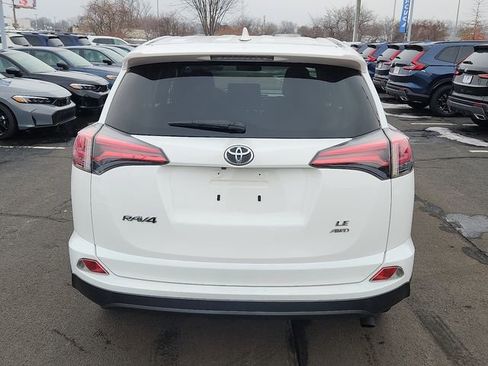 Used 2018 Toyota RAV4 LE w/ All Weather Liner Package image 5