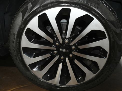 Used 2023 Lincoln Navigator Reserve image 66