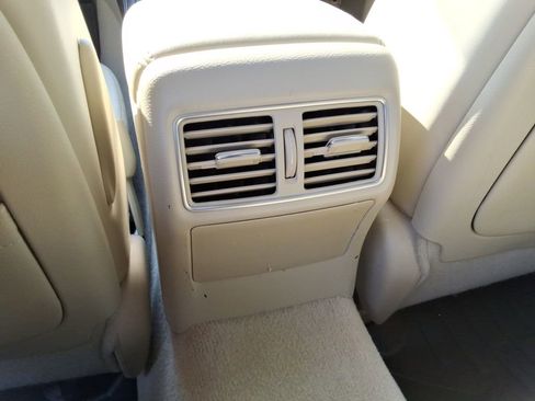 Used 2019 INFINITI Q50 Luxe image 18