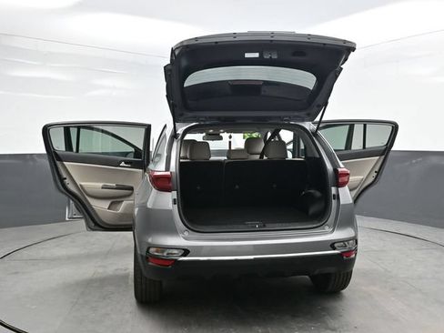 Used 2022 Kia Sportage LX w/ LX AWD Value Edition Package image 48