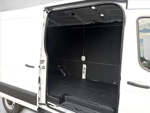 New 2026 Ford Transit 250 148 Medium Roof w/ Load Area Protection Package image 15