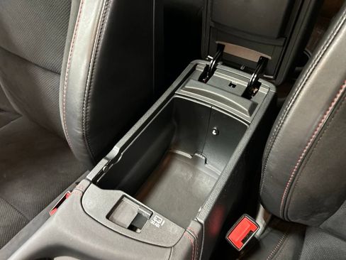 Used 2025 Dodge Durango GT AWD/4WD image 24