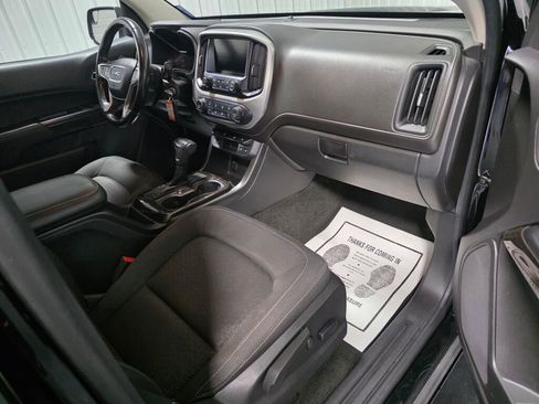 Used 2018 GMC Canyon SLE AWD/4WD image 7