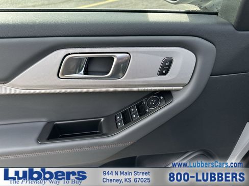 New 2026 Ford Explorer Active image 13