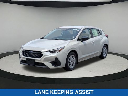 Certified 2025 Subaru Impreza 2.0i image 8