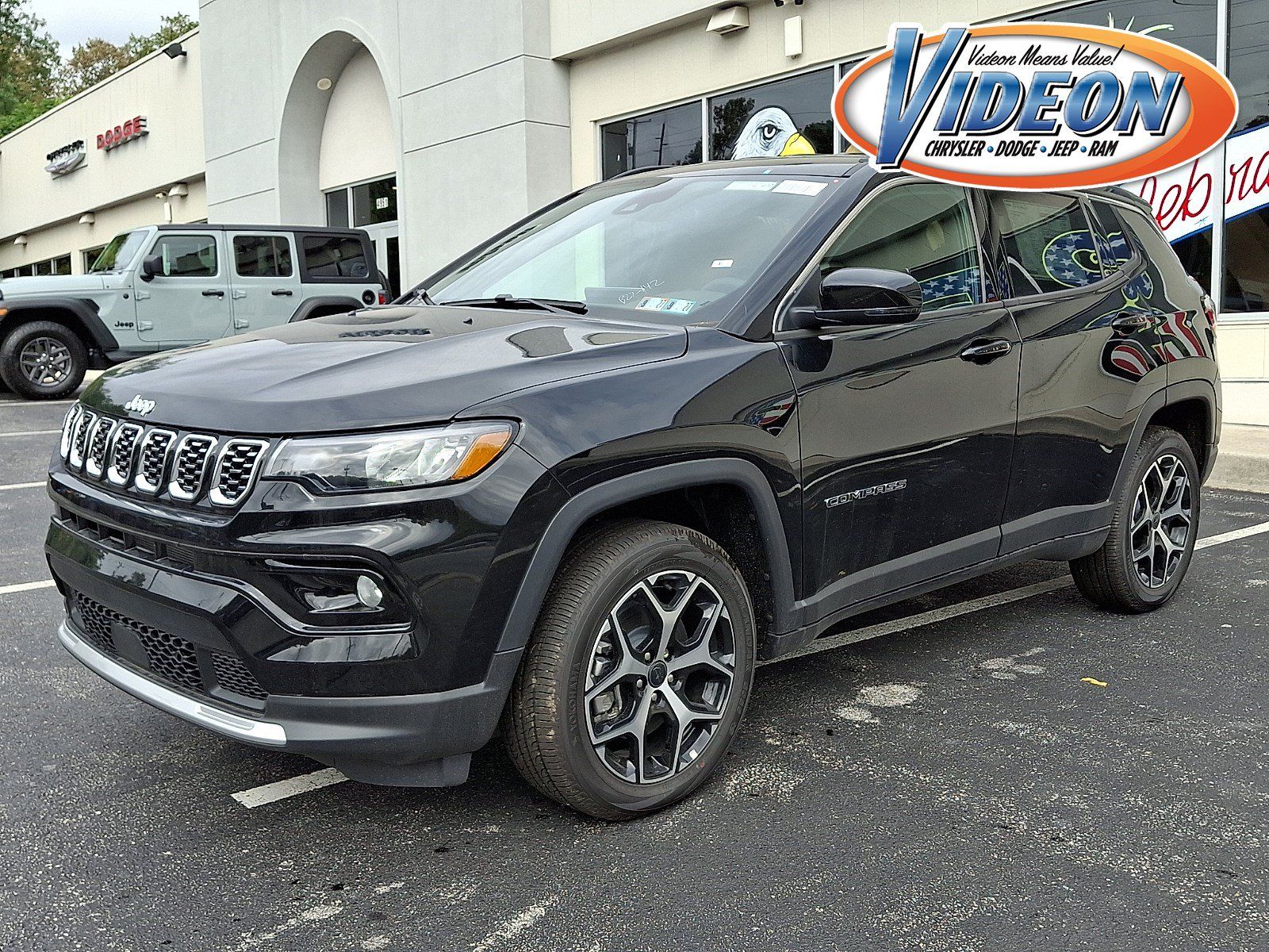 New 2026 Jeep Compass Limited AWD/4WD image 1