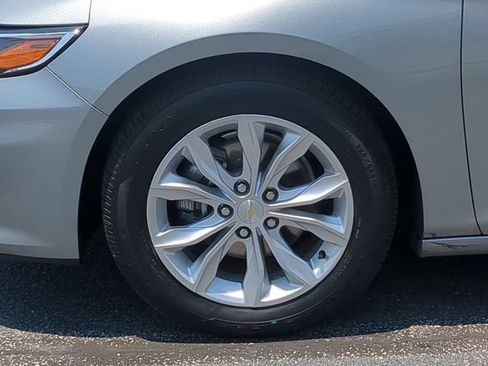 Used 2024 Chevrolet Malibu LT FWD image 10