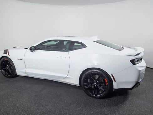 Used 2018 Chevrolet Camaro SS w/ Redline Edition RWD image 5