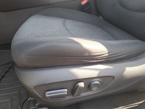 Used 2020 Toyota RAV4 XLE image 26