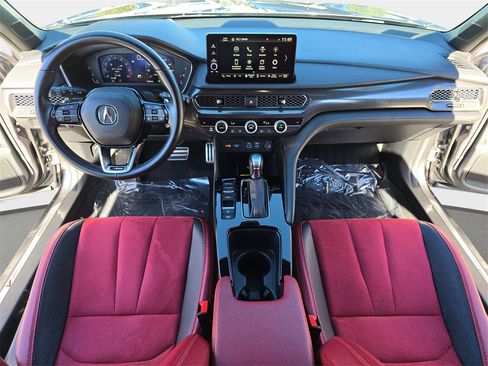 Used 2023 Acura Integra A-Spec image 10