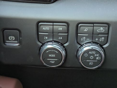 New 2026 GMC Sierra 2500 Denali Ultimate image 25