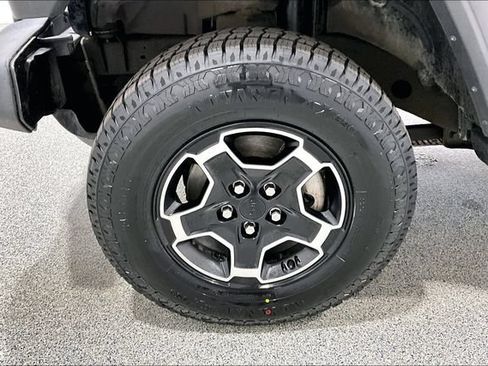 Used 2019 Jeep Wrangler Sport w/ Quick Order Package 23S AWD/4WD image 42