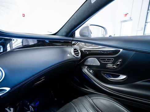 Used 2015 Mercedes-Benz S 63 AMG 4MATIC Coupe image 54