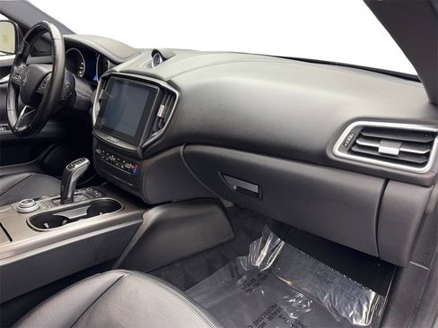 Used 2019 Maserati Ghibli image 52
