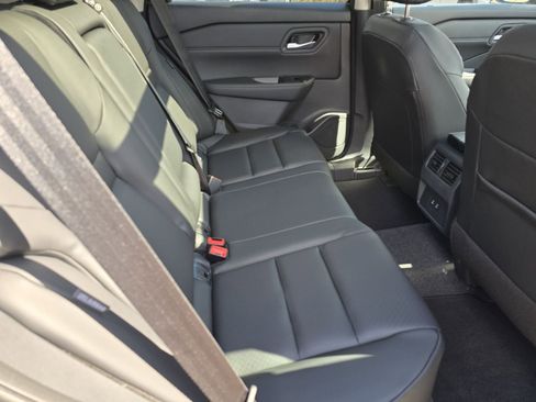 New 2026 Nissan Rogue Dark Armor AWD/4WD image 12