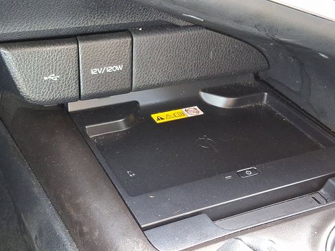 Used 2024 Toyota Camry XSE image 23