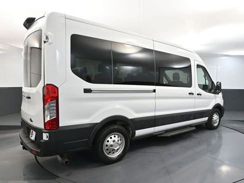 Used 2023 Ford Transit 350 XL image 4