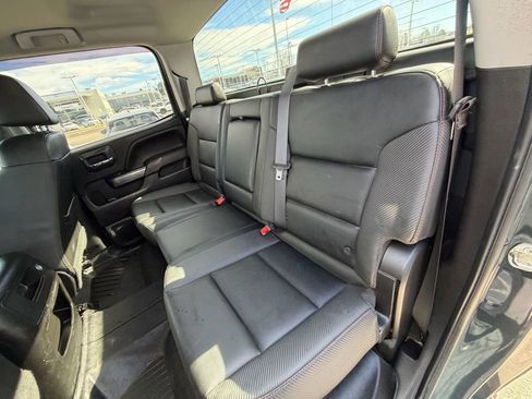 Used 2018 GMC Sierra 2500 SLT w/ Duramax Plus Package image 11