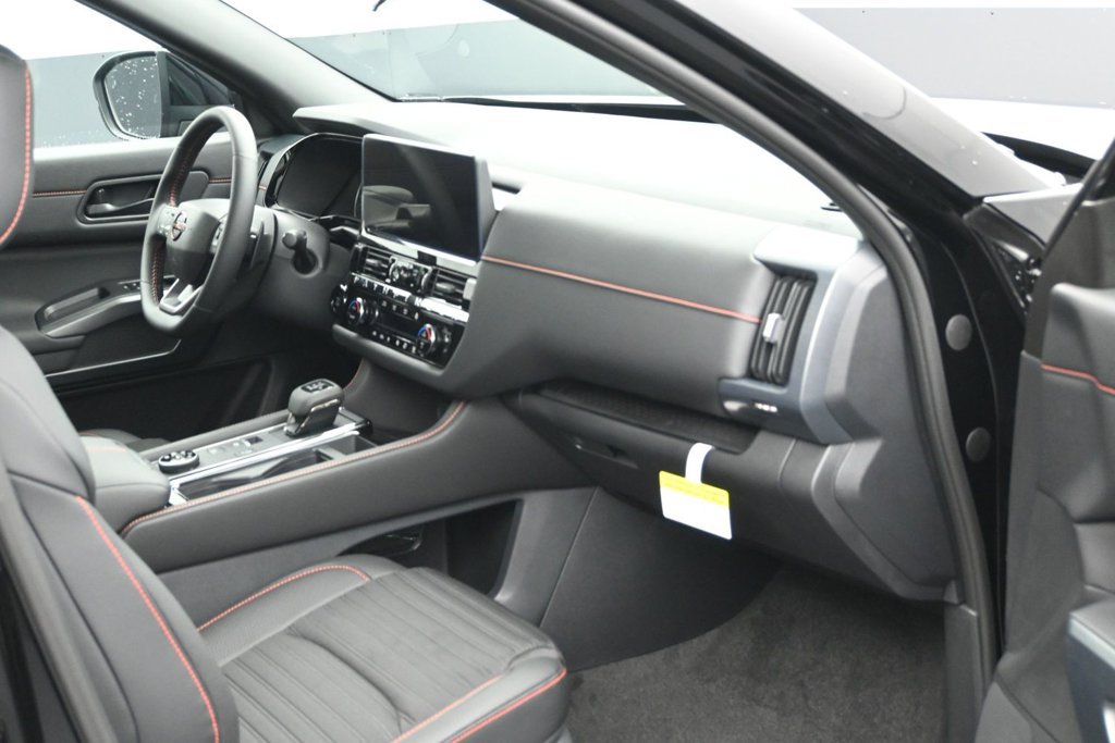 New 2026 Nissan Pathfinder Rock Creek w/ Rock Creek Premium Package AWD/4WD image 6