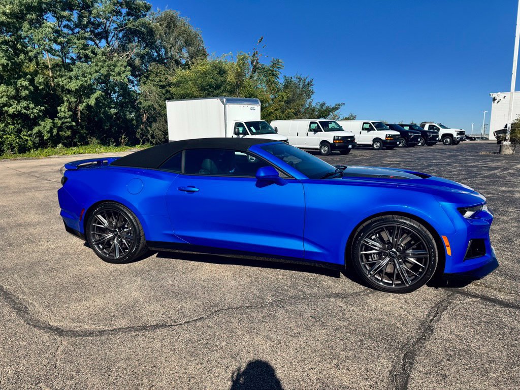 Used 2024 Chevrolet Camaro ZL1 RWD image 15