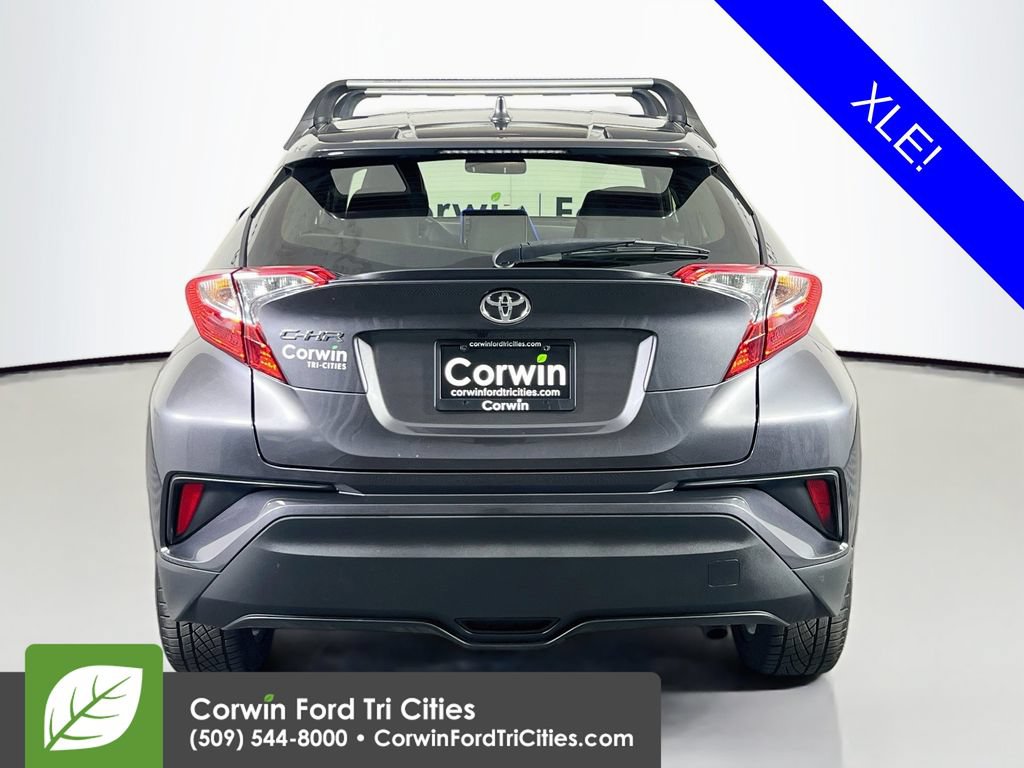 Used 2021 Toyota C-HR XLE FWD image 13