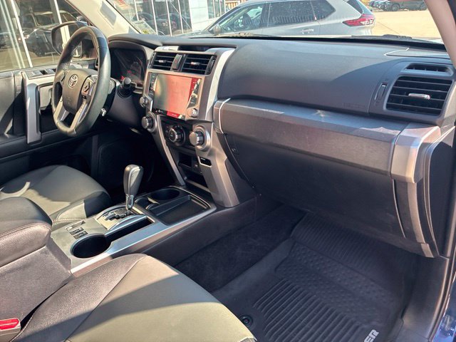 Used 2021 Toyota 4Runner SR5 Premium w/ Moonroof Package RWD image 12